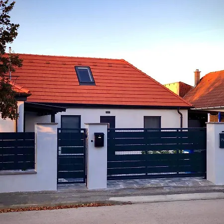 Madarfeszek Veszprem